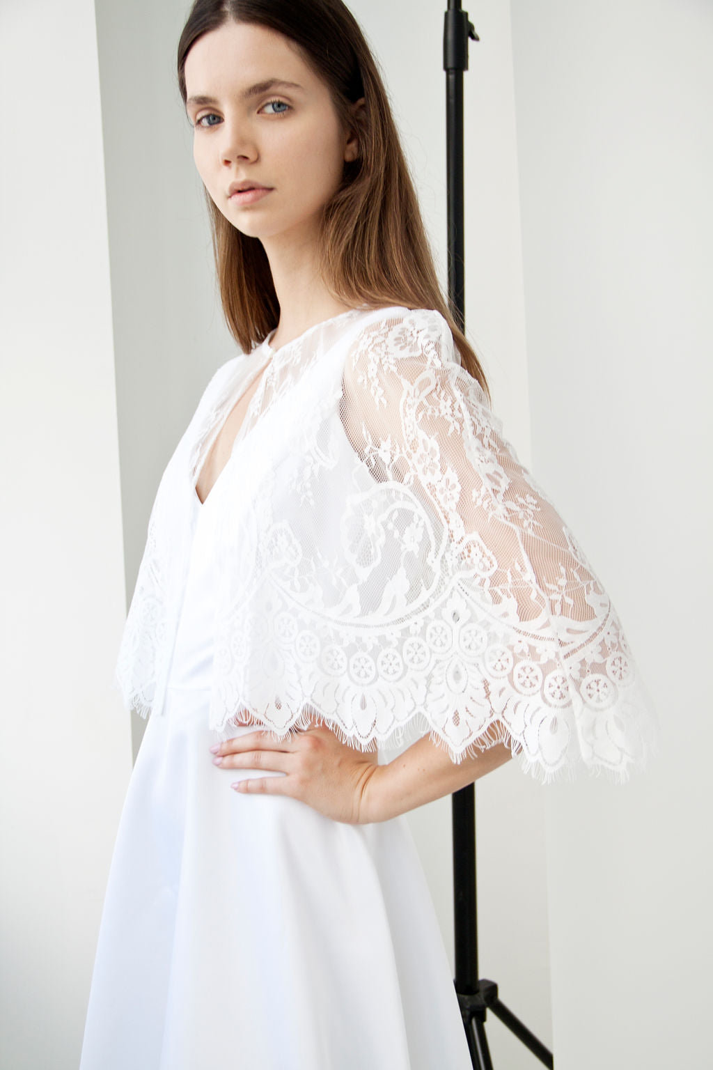 Lace Capelet