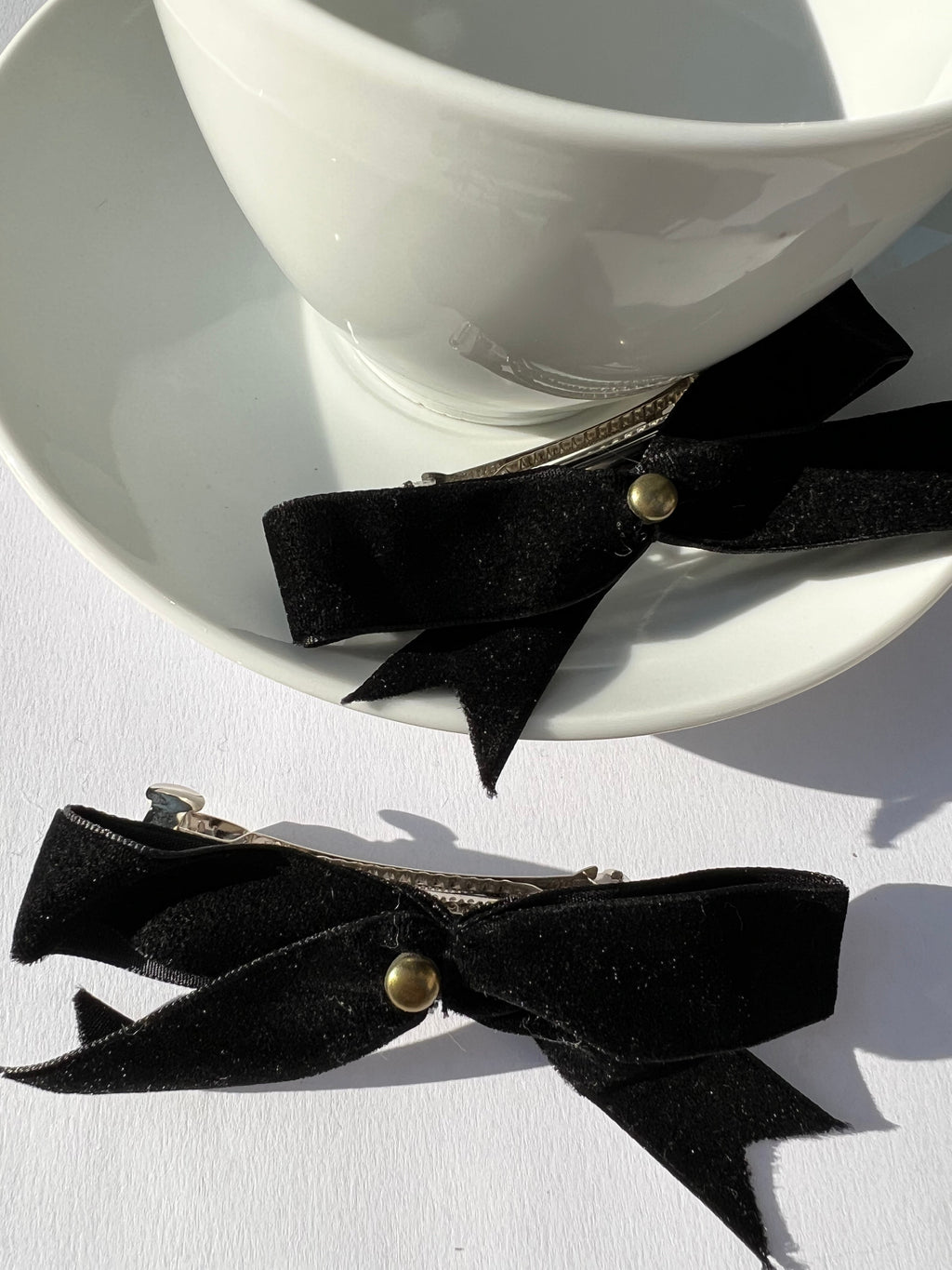 Velvet Bow Hairclip